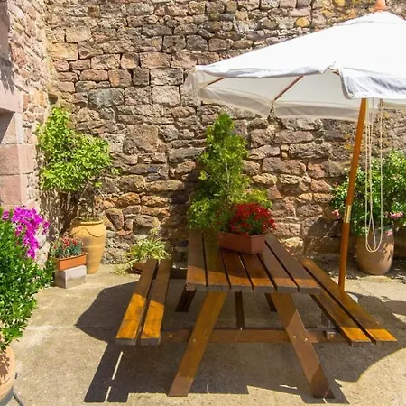 Calderon I Tatil Evi Branosera