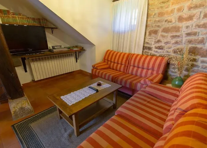 Calderon I Ferienhaus Branosera